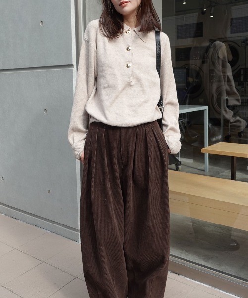 CORNERS（コーナーズ）の「金ボタンポロニット（ニット/セーター・レディース・アイボリー/ブラック/ライトベージュ/ブラウン/グレー・M）」の16枚目の写真