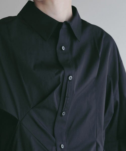MANOF(マノフ)の「RANDOM TUCK SHIRTS(シャツ/ブラウス・レディース・ブラック/ブルー/ホワイト・M/S)」の20枚目の写真