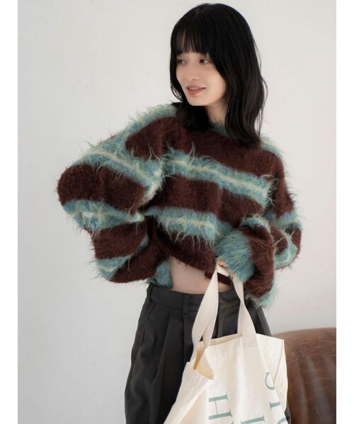 Ungrid(アングリッド)の「シャギーボーダールーズニット(ニット/セーター・レディース・グリーン/レッド/ブラック・FREE)」の2枚目の写真