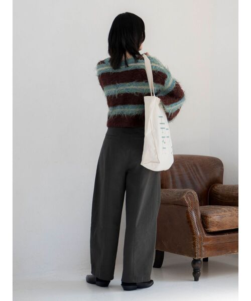 Ungrid(アングリッド)の「シャギーボーダールーズニット(ニット/セーター・レディース・グリーン/レッド/ブラック・FREE)」の11枚目の写真