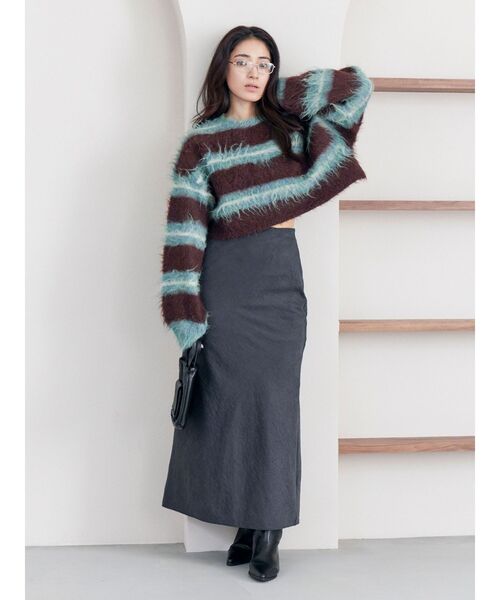 Ungrid(アングリッド)の「シャギーボーダールーズニット(ニット/セーター・レディース・グリーン/レッド/ブラック・FREE)」の8枚目の写真
