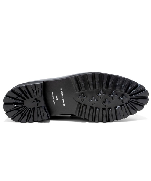 KENFORD(ケンフォード)の「ケンフォード メンズ K026 TANK SOLE TASSEL LOAFERS タンクソール タッセル ローファー(ローファー・メンズ・ブラック・25.5/26/26.5/27/25/24.5/27.5)」の2枚目の写真