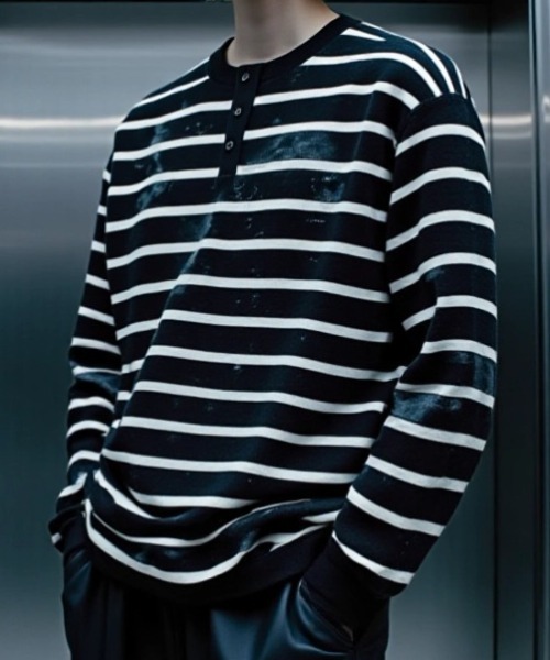 BENUSTA(ベヌスタ)の「A'GEM/9 × .kom 『BENUSTA /ベヌスタ』Washed Border Henley Neck Long Sleeve /ウォッシュドボーダーヘンリーネックロングスリーブ(Tシャツ/カットソー・メンズ・ベージュ/ブラック・XL/L)」の5枚目の写真