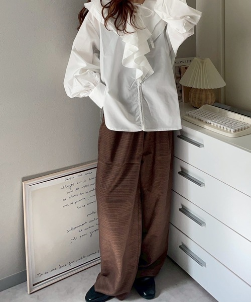 merrylatte（メリーラテ）の「タックチェックワイドパンツ【NOUA】（その他パンツ・レディース・ブラウン・FREE）」の12枚目の写真