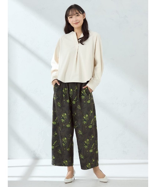 HARUYAMA(ハルヤマ)の「【WEB限定】起毛合わせネックブラウス FURRY(シャツ/ブラウス・レディース・カーキ/ブラック/ブルー/オフホワイト・F)」の9枚目の写真