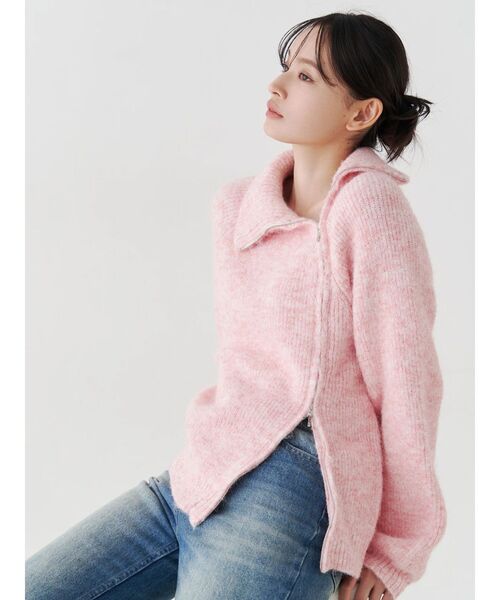 MERCURYDUO(マーキュリーデュオ)の「アシメZIPオーバーニット(ニット/セーター・レディース・ブラウン/ピンク/オフホワイト・FREE)」の4枚目の写真