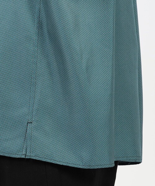 TOMORROWLAND （トゥモローランド）の「シルクツイル パネルプリント オープンカラーシャツ（シャツ/ブラウス・メンズ・ベージュ系その他/ブルー系その他・L/S/M）」の9枚目の写真