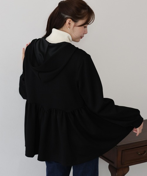 BLUEEAST(ブルーイースト)の「ペプラムジップパーカー(パーカー・レディース・グレー/ブラック・MEDIUM)」の11枚目の写真