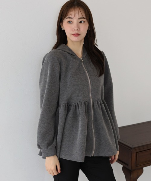 BLUEEAST(ブルーイースト)の「ペプラムジップパーカー(パーカー・レディース・グレー/ブラック・MEDIUM)」の3枚目の写真