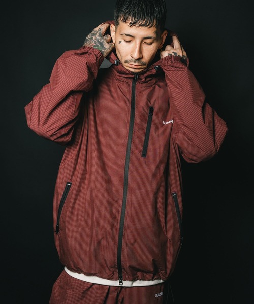 Subciety(サブサエティ)の「Graph check hoodie(マウンテンパーカー・メンズ・ブラック/ホワイト/バーガンディー・SMALL/MEDIUM/LARGE/X-LARGE)」の8枚目の写真