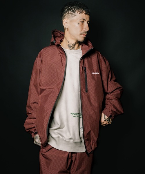 Subciety(サブサエティ)の「Graph check hoodie(マウンテンパーカー・メンズ・ブラック/ホワイト/バーガンディー・SMALL/MEDIUM/LARGE/X-LARGE)」の11枚目の写真