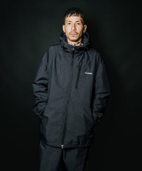 Subciety(サブサエティ)の「Graph check hoodie(マウンテンパーカー・メンズ・ブラック/ホワイト/バーガンディー・SMALL/MEDIUM/LARGE/X-LARGE)」の20枚目の写真