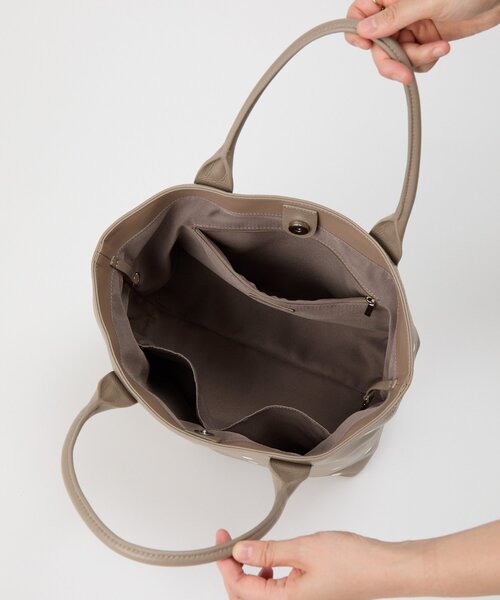 BEARDSLEY(ビアズリー)の「《本革》ドット刺繍バッグ/大(トートバッグ・レディース・ブラック/グレー系その他/ピンク・LARGE)」の11枚目の写真