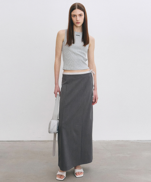 NICK&NICOLE(ニックアンドニコール)の「MINIMAL CROP SLEEVELESS TOP_GRAY(Tシャツ/カットソー・レディース・その他・FREE)」の4枚目の写真