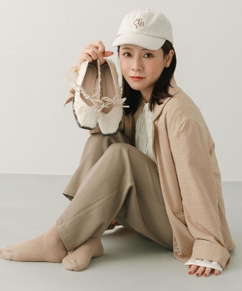 VIVIAN(ヴィヴィアン)の「yumi.×VIVIANコラボ 華奢リボンフラットシューズ(パンプス・レディース・ブラック/アイボリー/ワイン・S/M/L/LL)」の5枚目の写真