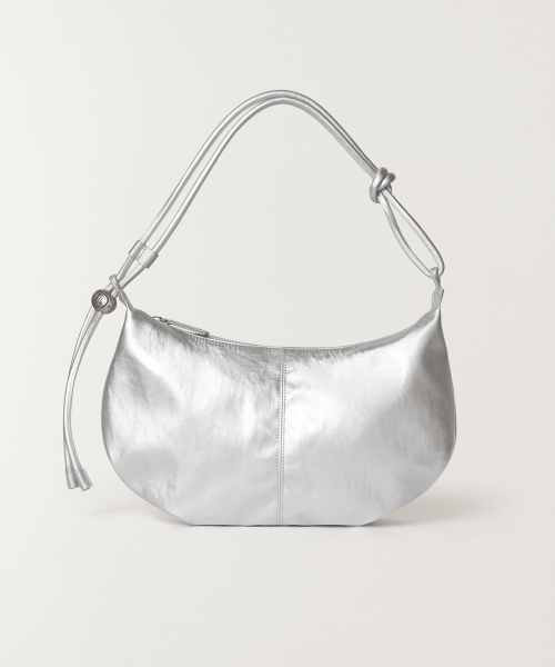 TTUDEMENT（トュードメント）の「LUSTER NYLON HOBO BAG SILVER（ショルダーバッグ・レディース・その他・FREE）」の3枚目の写真
