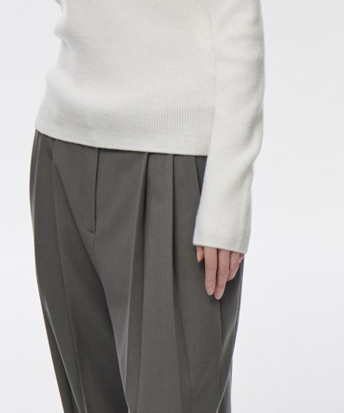 MUSINSA STANDARD WOMAN（ムシンサスタンダードウーマン）の「ウィメンズリブスリムクルーネックニット[アイボリー]（ニット/セーター・レディース・その他・SMALL/MEDIUM/LARGE/X-SMALL）」の9枚目の写真