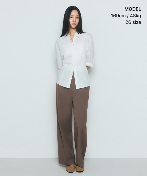 MUSINSA STANDARD WOMAN（ムシンサスタンダードウーマン）の「ウィメンズウエストバンドレスワイドスラックス[ライトブラウン]（スラックス・レディース・その他・26/27/28/29/34/32/30/31/24/25）」の2枚目の写真
