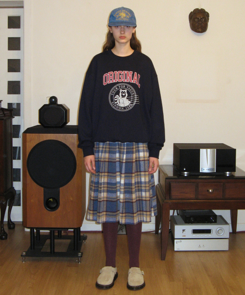 SINOON（シヌーン）の「ORIGINAL SWEATSHIRT (NAVY)（スウェット・レディース・その他・FREE）」の4枚目の写真