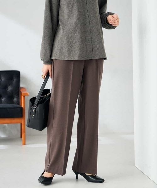 a.v.v（アーヴェヴェ）の「【イージーケア/洗える/ストレッチ】裏起毛美ラクるスッキリ見えストレートパンツ（その他パンツ・レディース・ブラウン/ブラック/グレー・36/38/40）」の5枚目の写真