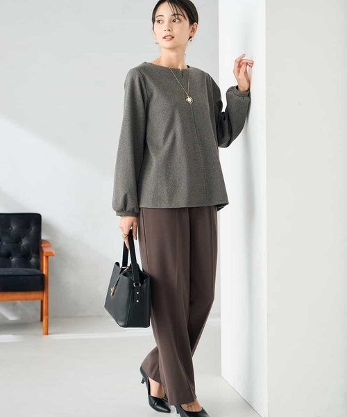 a.v.v（アーヴェヴェ）の「【イージーケア/洗える/ストレッチ】裏起毛美ラクるスッキリ見えストレートパンツ（その他パンツ・レディース・ブラウン/ブラック/グレー・36/38/40）」の10枚目の写真