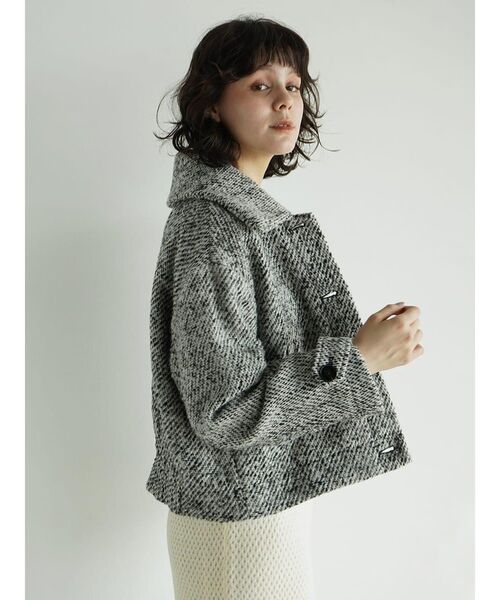 FIKA.(フィーカ)の「Woven jacquard jacket(その他アウター・レディース・ブラック/ブラウン・MEDIUM)」の16枚目の写真