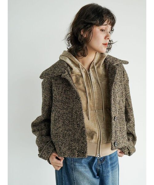 FIKA.(フィーカ)の「Woven jacquard jacket(その他アウター・レディース・ブラック/ブラウン・MEDIUM)」の8枚目の写真