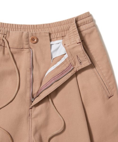 AOTT(アンアウトピット)の「ストリングツーピンタックバミューダパンツピンク(その他パンツ・メンズ・ピンク・LARGE/MEDIUM)」の5枚目の写真