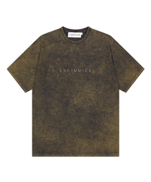 UNGIMMICK（アンジミック）の「SNOW WASHED T-SHIRT (YELLOW NAVY)（Tシャツ/カットソー・メンズ）」