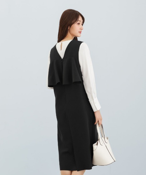 White Collection（ホワイトコレクション）の「多機能すぎるワンピース【UVカット･速乾・接触冷感･防シワ・ストレッチ･洗える】ダブルピケクロス・深キーネックバックペプラムIラインワンピース（ワンピース・レディース・ネイビー/ブラック・LL/L/M）」の2枚目の写真