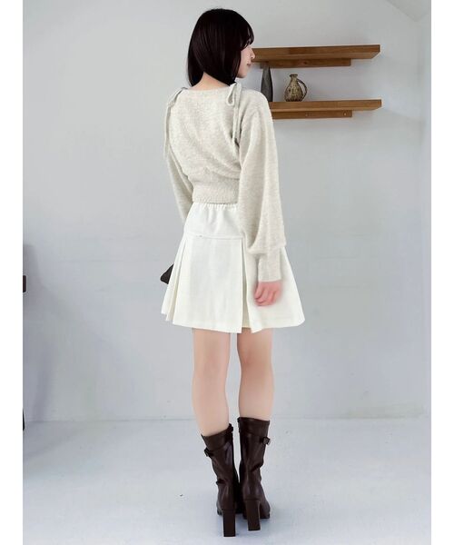 dazzlin(ダズリン)の「ミニシャギーラメニットカーデトップス(カーディガン/ボレロ・レディース・グレー/ベージュ/ピンク/レッド・FREE)」の19枚目の写真