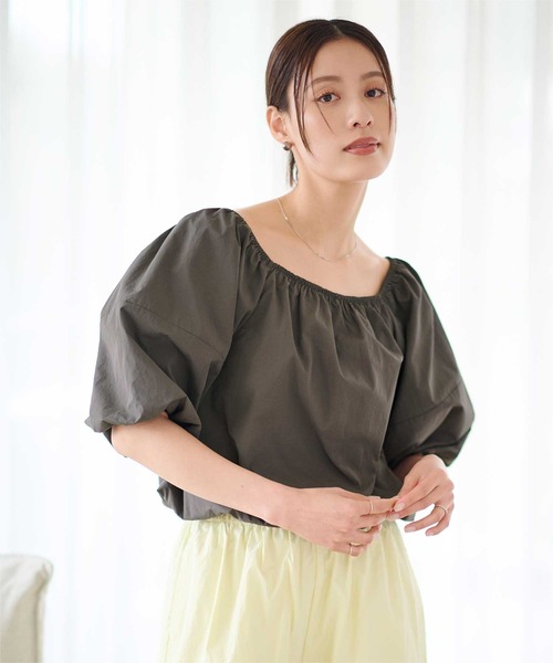 UR'S（ユアーズ）の「撥水オフショルプルオーバー（Tシャツ/カットソー・レディース・ブラック/ブラウン/ホワイト/チャコール・M/S/L）」の3枚目の写真