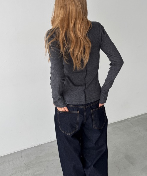 CANAL JEAN(キャナルジーン)の「Miller パネルリブスリットプルオーバー(Tシャツ/カットソー・レディース・レッド系その他/イエロー系その他/マルチ/ネイビー系/ブルー/グレー系その他/チャコールグレー・ONE SIZE)」の20枚目の写真