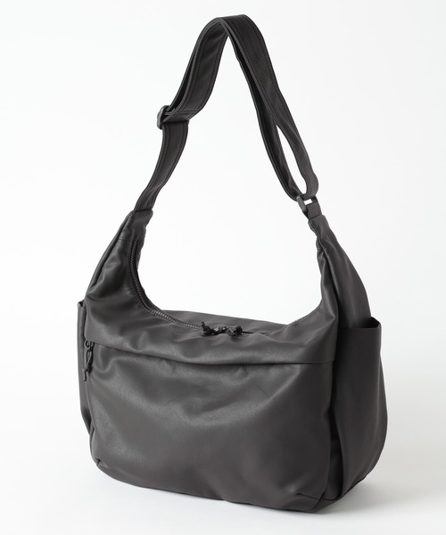 GLOBAL WORK(グローバルワーク)の「軽量PU9ポケットショルダー/629952(ショルダーバッグ・メンズ・ブラック/チャコールグレー/ダークブラウン/グリーン系その他6・FREE)」の3枚目の写真