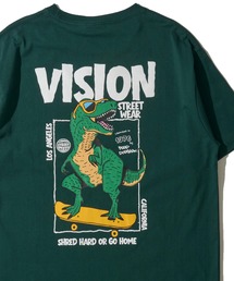 VISION STREET WEAR（ヴィジョンストリートウェア）の「【VISION STREET WEAR】オリジナルグラフィック バックプリントクルーネックTシャツ（Tシャツ/カットソー）」