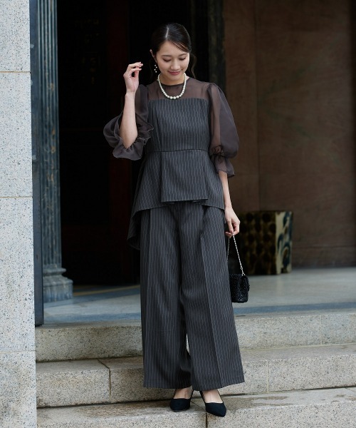 Jolie et Jolie（ジョリーエジョリー）の「キャンディースリーブペプラムストライプブラウス＋ワイドパンツセットアップ（パンツドレス・レディース・モカ/グレー・L/M/5L/4L/3L/LL）」の5枚目の写真