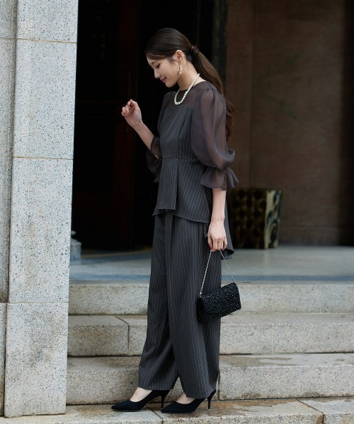 Jolie et Jolie（ジョリーエジョリー）の「キャンディースリーブペプラムストライプブラウス＋ワイドパンツセットアップ（パンツドレス・レディース・モカ/グレー・L/M/5L/4L/3L/LL）」の9枚目の写真