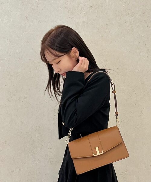 LYUNANLYUNA（ルナエヌルナ）の「ルカ レディース ショルダーバッグ ニュートラルブルー（ショルダーバッグ・レディース・ブルー・FREE）」の3枚目の写真