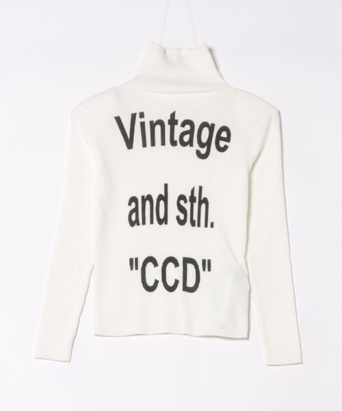 Pt18kg(プラチナイチハチキログラム)の「ロゴ ハイネックストレッチトップス(Tシャツ/カットソー・レディース・ネイビー/イエロー/ブラウン/ホワイト/レッド/ブラック/カーキ/グレー・FREE)」の2枚目の写真