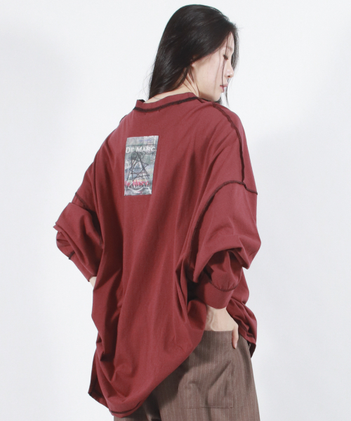 DEMARC(ドゥマーク)の「オーバーサイズアシンメトリーロングスリーブTシャツバーガンディ(Tシャツ/カットソー・レディース・その他・ONE SIZE)」の10枚目の写真