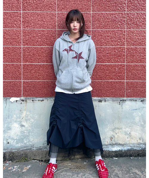 Cavish(カビシ)の「TWIN STAR ZIP UP HOODIE GREY(CV2FFUM498A)(パーカー・レディース・グレー・S/M/L)」の3枚目の写真
