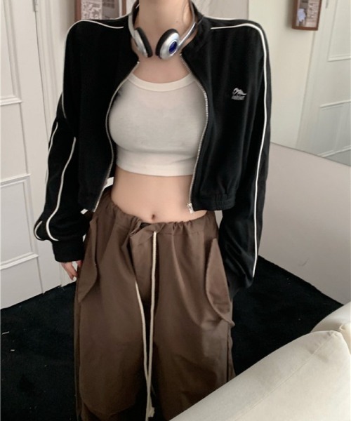 Ritzy(リッツィー)の「クロップドトラックジャケット(スウェット・レディース・ブラック・M/L)」の17枚目の写真