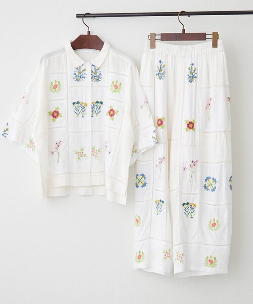 Remind me and forever(リマインドミーアンドフォーエバー)の「【nane】【India series】パッチワーク刺繍パンツ(その他パンツ・レディース・オフホワイト/ブラック・FREE)」の11枚目の写真