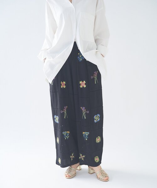 Remind me and forever(リマインドミーアンドフォーエバー)の「【nane】【India series】パッチワーク刺繍パンツ(その他パンツ・レディース・オフホワイト/ブラック・FREE)」の17枚目の写真