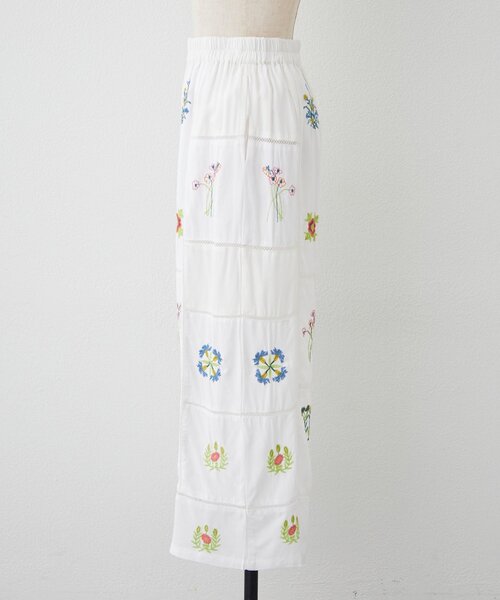 Remind me and forever(リマインドミーアンドフォーエバー)の「【nane】【India series】パッチワーク刺繍パンツ(その他パンツ・レディース・オフホワイト/ブラック・FREE)」の22枚目の写真