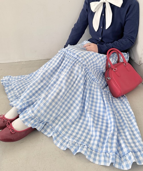 SOLLON.(ソルロン)の「裾フリルギンガムチェックロングスカート(スカート・レディース・ライトグリーン/ブラック/ライトブルー/ブルー・FREE)」の16枚目の写真