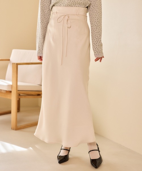 mysty woman(ミスティウーマン)の「アソートサテンナロースカート 661787(スカート・レディース・ブラック系その他/アイボリー/ブラック/ブラウン・FREE)」の10枚目の写真