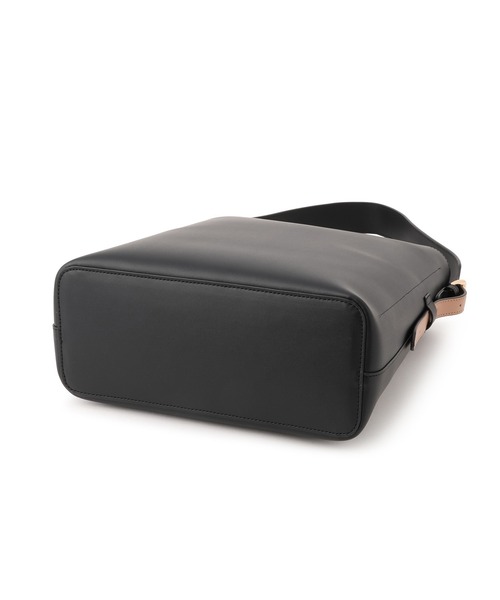 VIS（ビス）の「【WEB限定】三層構造リバーシブルハンドルバッグ/A4対応（ショルダーバッグ・レディース・ブラック/ベージュ系その他・FREE）」の14枚目の写真