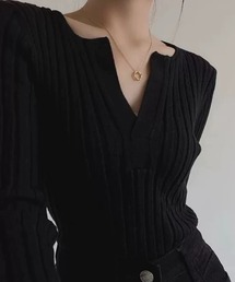 スリットネック リブフィットロングスリーブトップス
