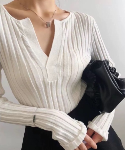 ampm（エーエムピーエム）の「スリットネック リブフィットロングスリーブトップス（Tシャツ/カットソー・レディース・ブラック/ホワイト/グレー・M/L）」の6枚目の写真